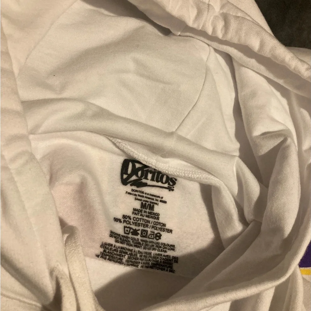Doritos Hoodie. Size M NWT. - Picture 5 of 5